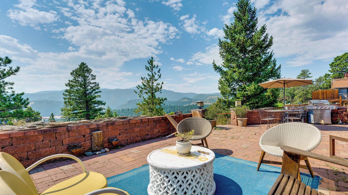 Boulder Cabin | Trail Access, Hot Tub: Lakefront Boulder Retreat!