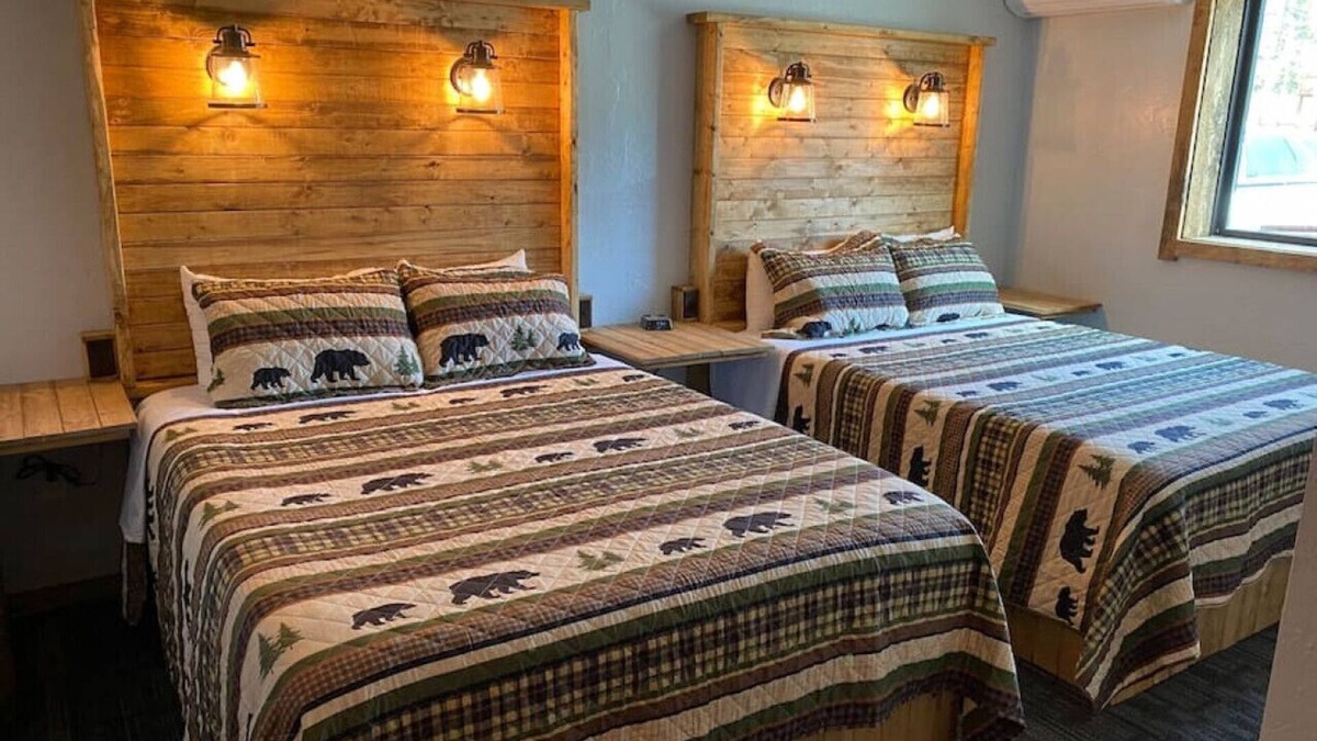 Ohiopyle Hotel | Trailside Hotel Minutes to Fallingwater Dbl Queen