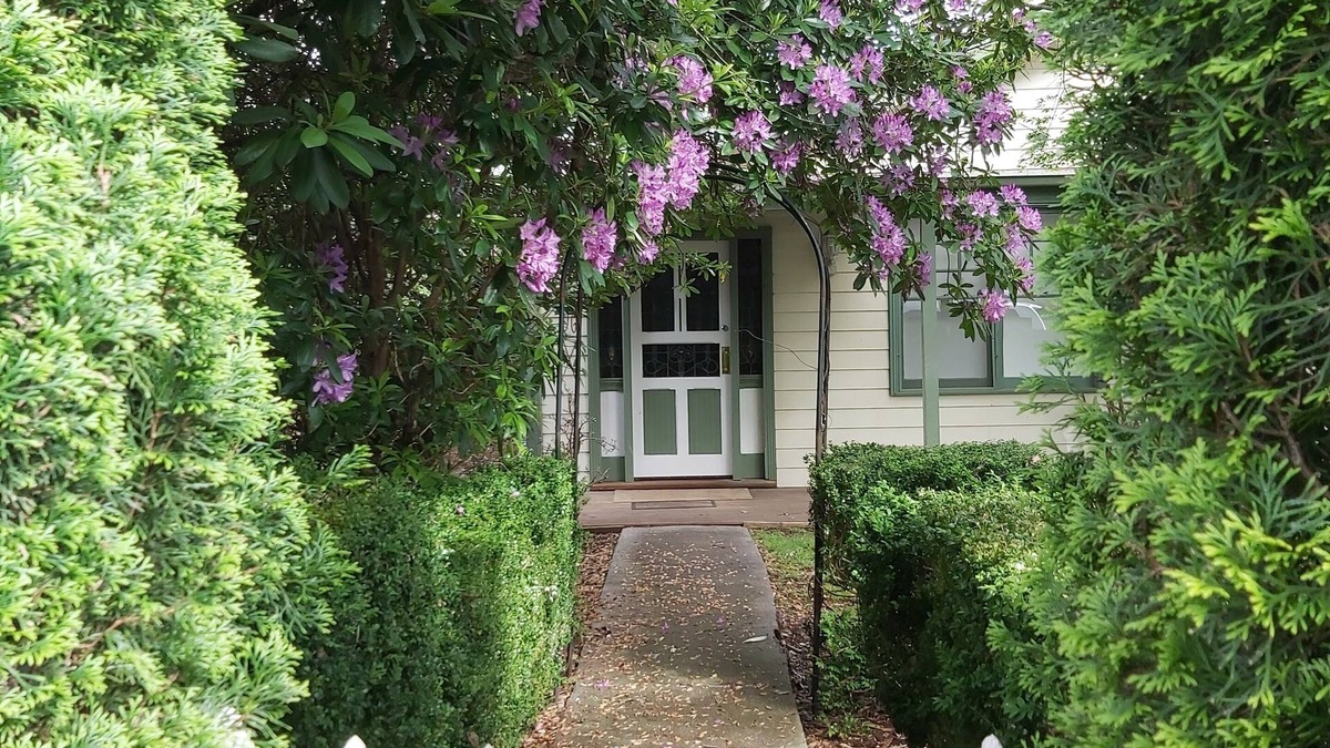Emerald House | Train Whistle Cottage