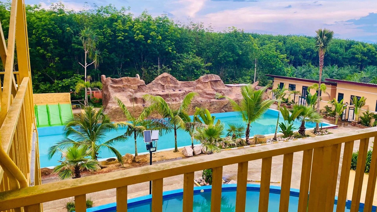 Palian Hotel | Trang Villa Hotel and Water Park