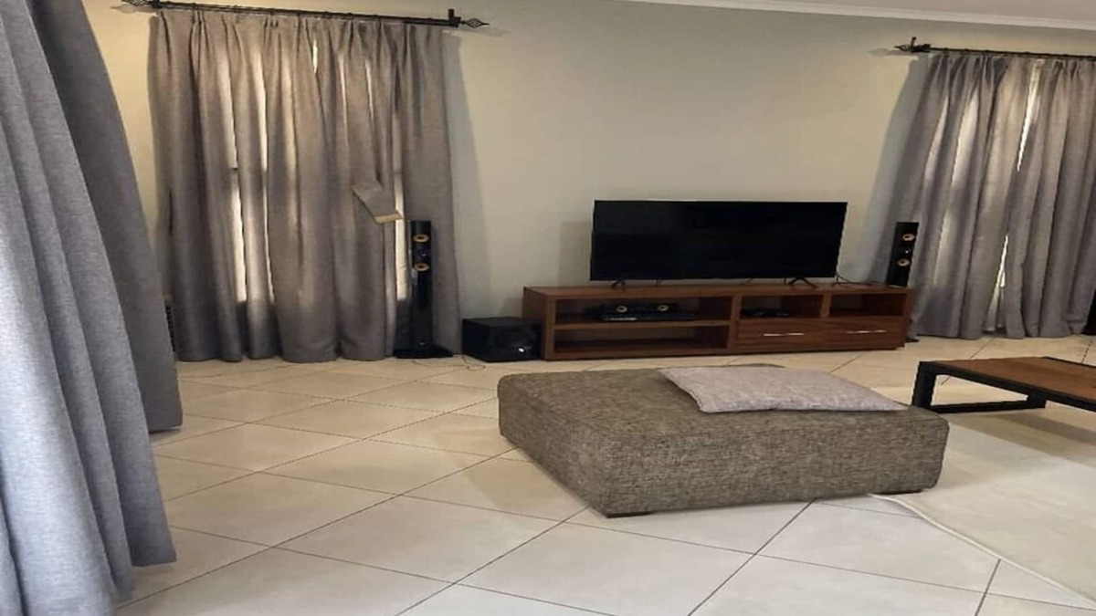 Arusha Apartment | Tranquil 2-bedroom apartment in Arusha with WiFi, AC