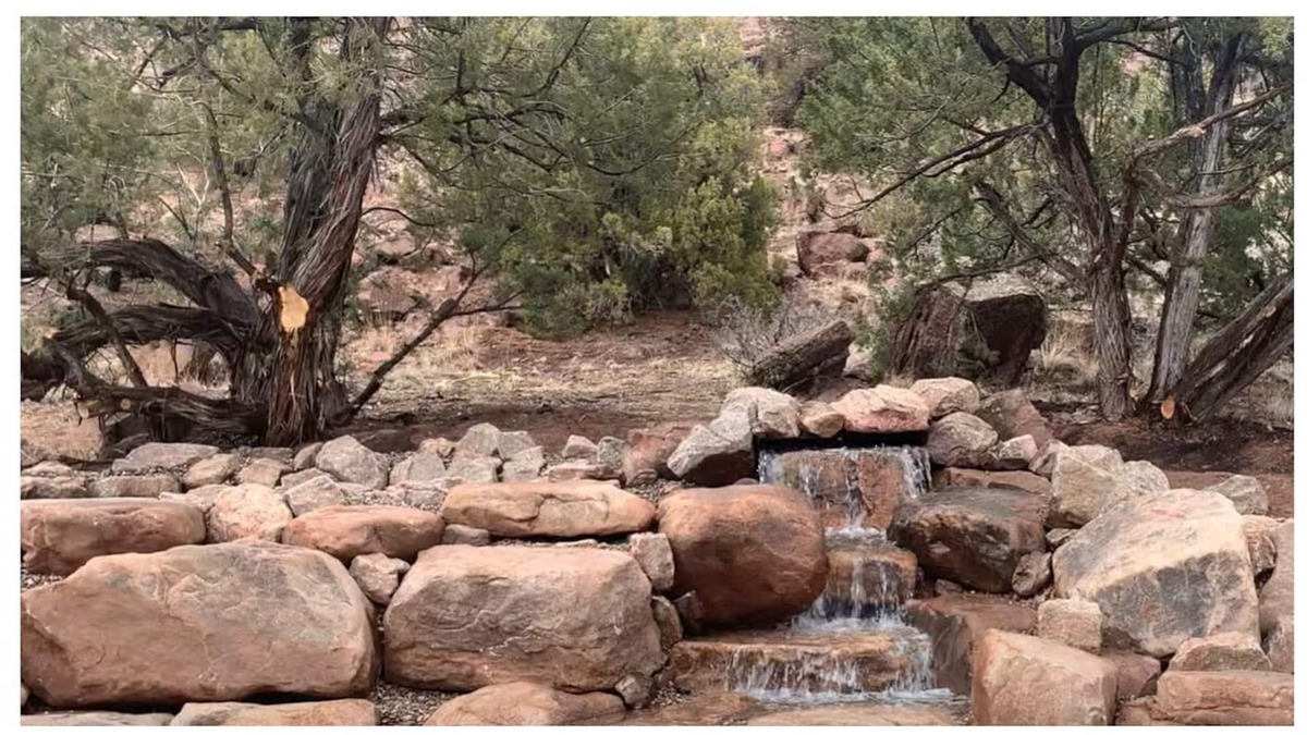 Cerrillos Cottage | Tranquil 4-bedroom retreat, tucked in Cerrillos.