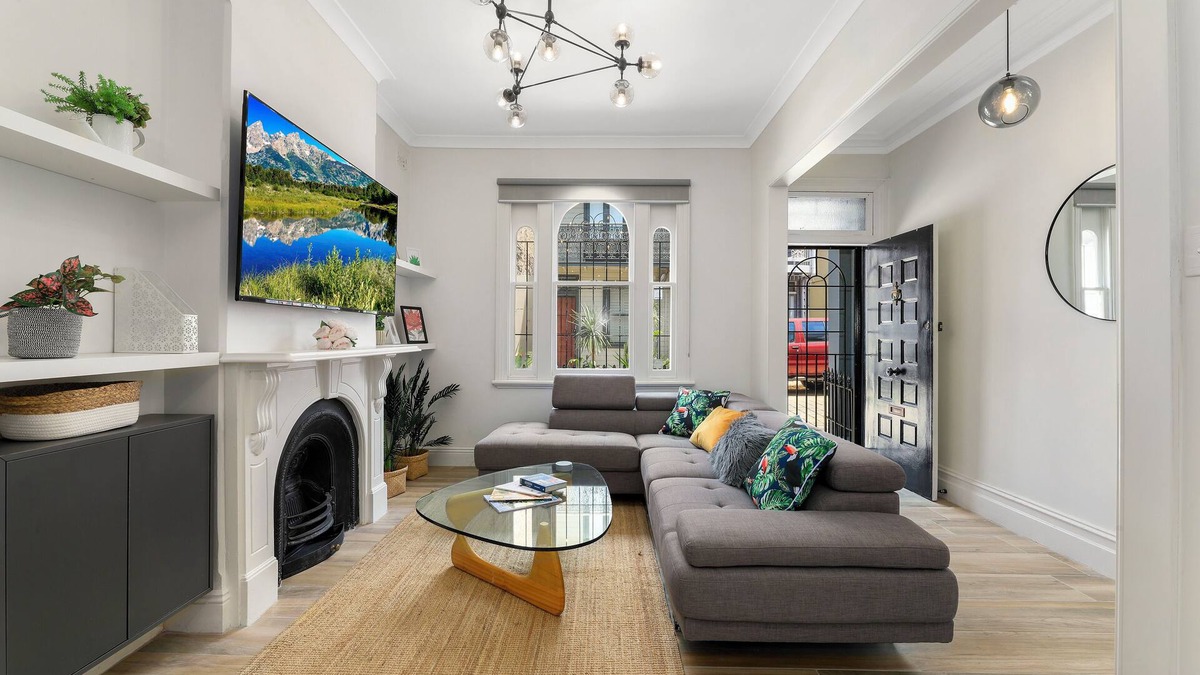 Pyrmont House | Tranquil 4BR3BA Harborside Retreat by Palm&Vine