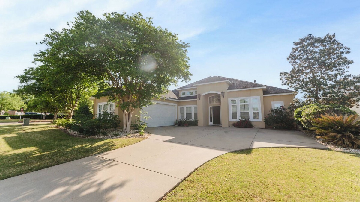 Albany House | Tranquil and Luxurious 3BR/2.5BA home in Albany