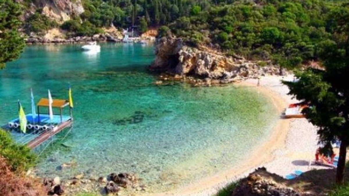 Paleokastritsa House | Tranquil Apartment in Paleokastrites with Pool & Garden near Sea
