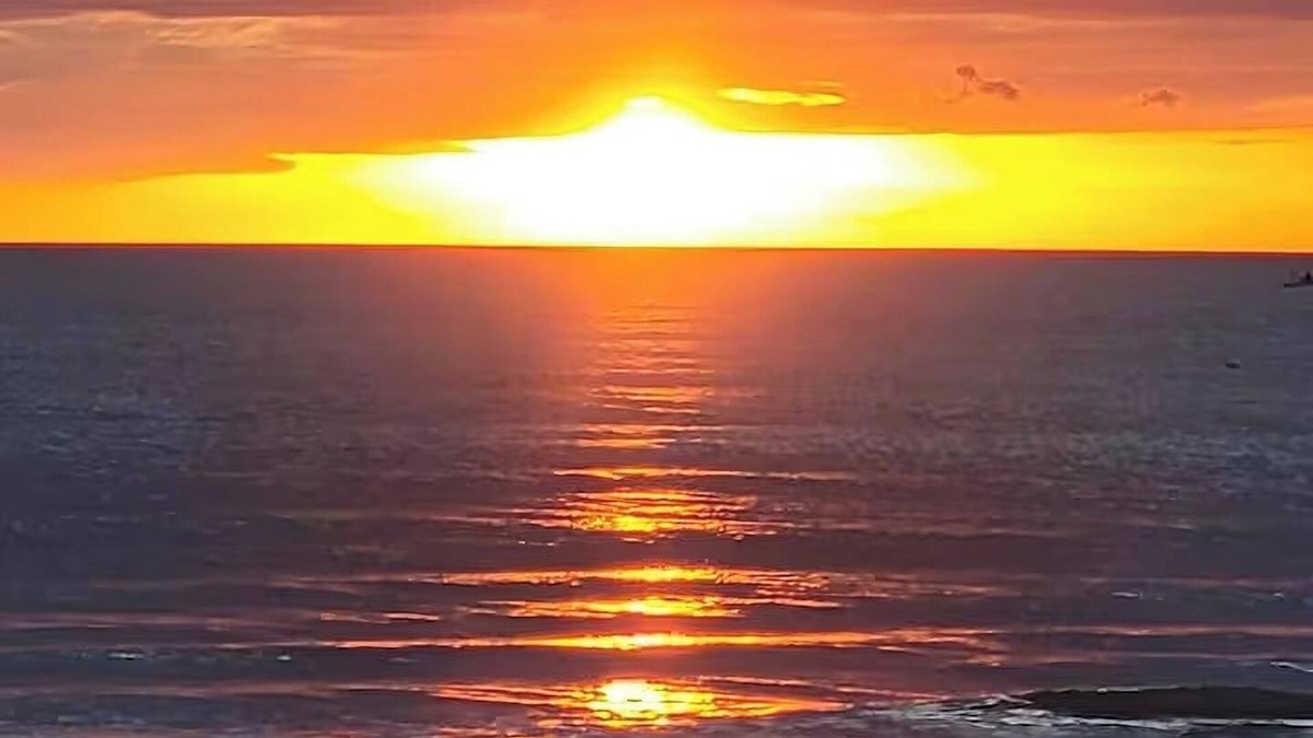 Santa Catalina House | Tranquil beachfront paradise with organic gardens - wifi and home gym