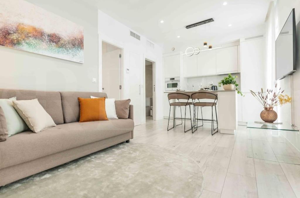 La Trinidad Apartment | Tranquil & bright apartment with parking by REMS