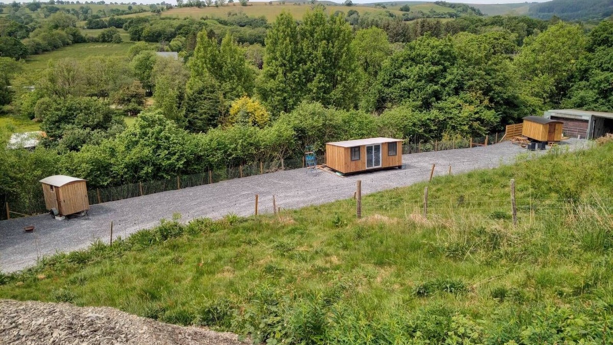 Llandovery Cabin | Tranquil Cabin Retreat in Llandovery