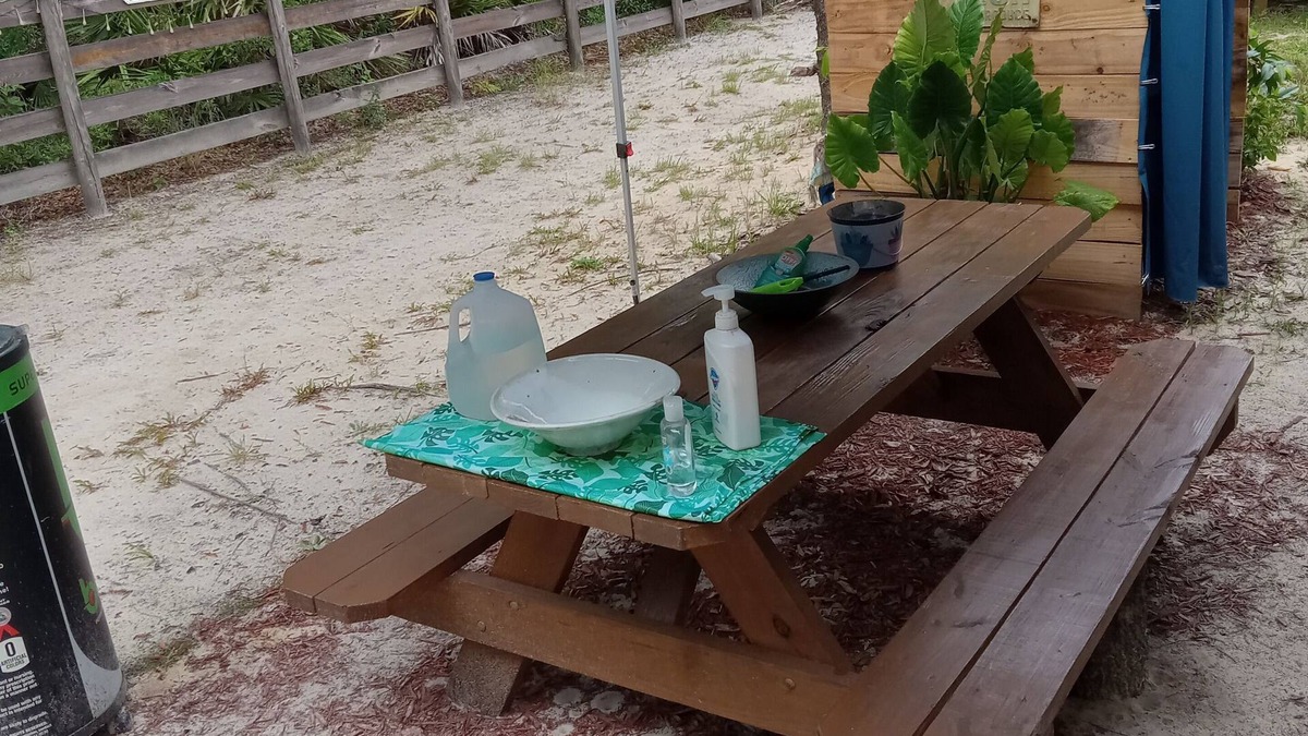 Chiefland RV Rental | Tranquil campground with WiFi in charming Chiefland