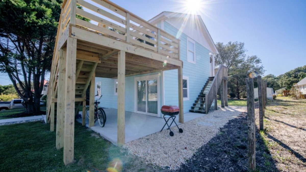 Colington Cottage | Tranquil & Convenient Kill Devil Hills Retreat