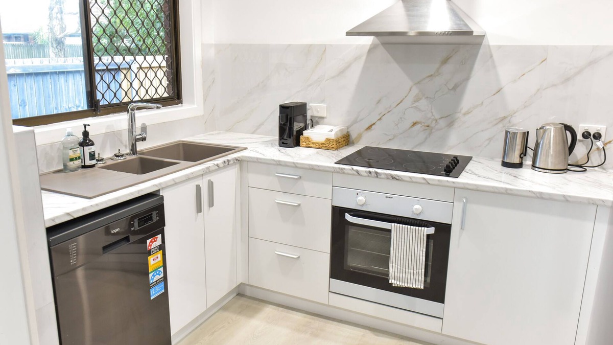 Labrador Villa | Tranquil Four Bed Room Family Villa Labrador