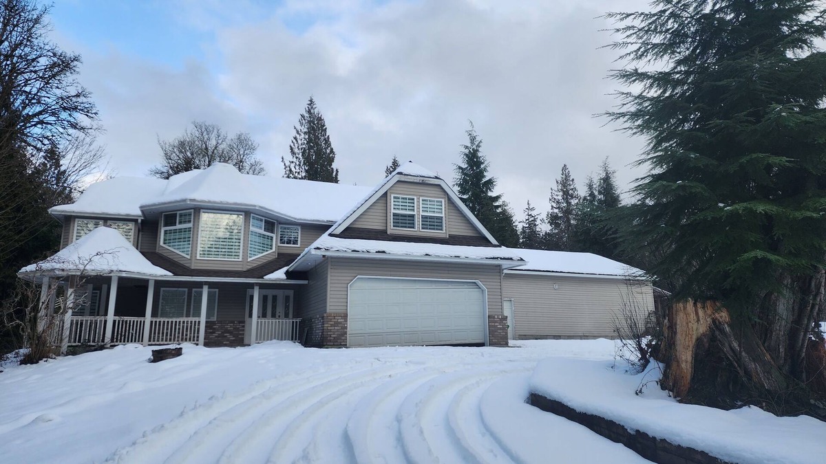 Mission Other | Tranquil Getaway in the Nature, Next to the Flowing River