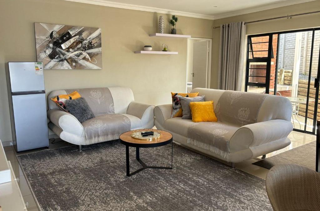 Beacon Bay Apartment | Tranquil Hideout