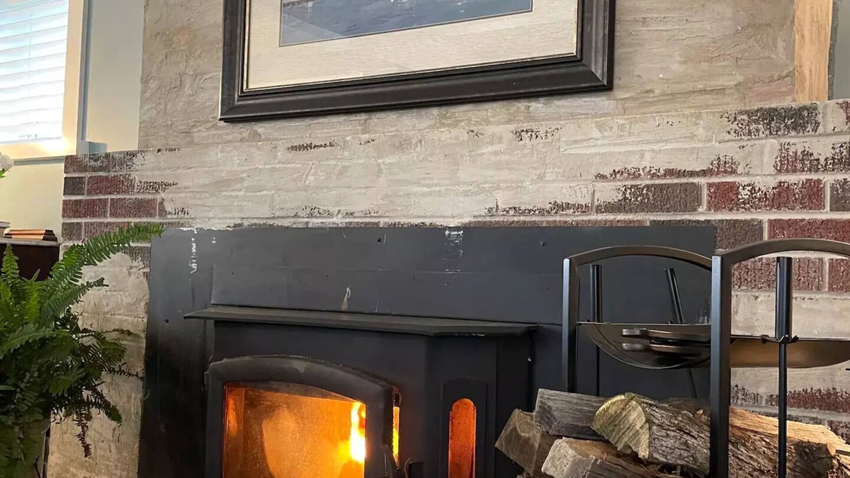 Monticello Cottage | Tranquil Lake Cottage