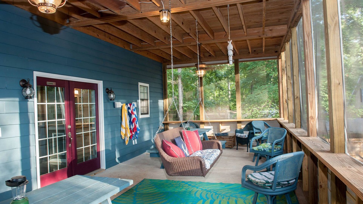 Eatonton House | Tranquil lake GET-A-WAY