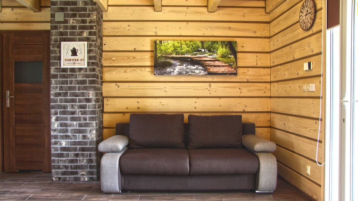 Lubrza House | Tranquil Lakefront holiday home