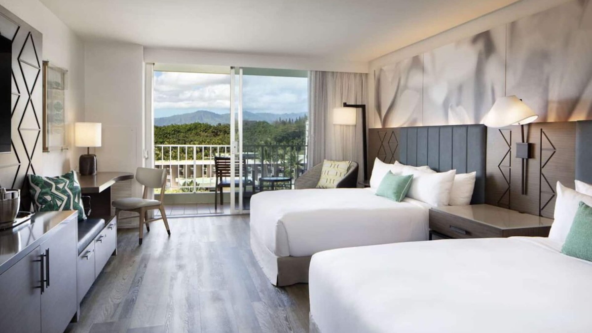 Lihue Hotel | Tranquil Oasis on Kaua'i's Shores! 4 Ocean View Rooms! Pool, Airport Shuttle!
