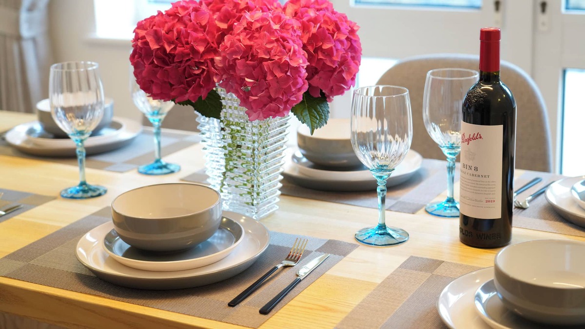 Bicester House | Tranquil Retreat in Bicester