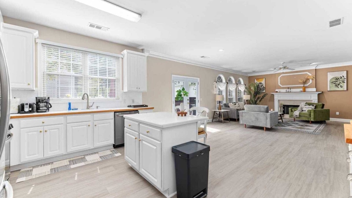 Alpharetta House | Tranquil Retreat on Kimball Trace