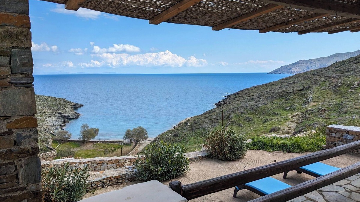 Loutra Apartment | Tranquil Seaside Escape by the beach, Sea View