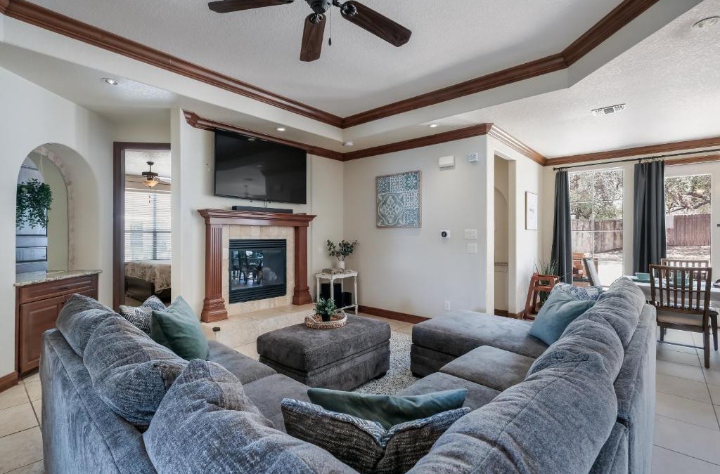 West San Antonio House | Tranquil Townhome
