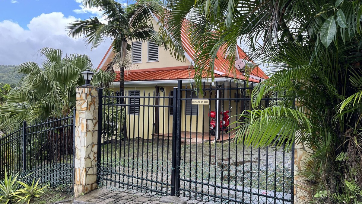 Choiseul House | Tranquil Views Villa