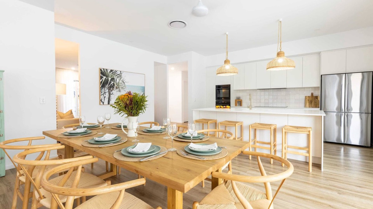 Mooloolaba House | Tranquil Whitehaven Retreat in Mooloolaba
