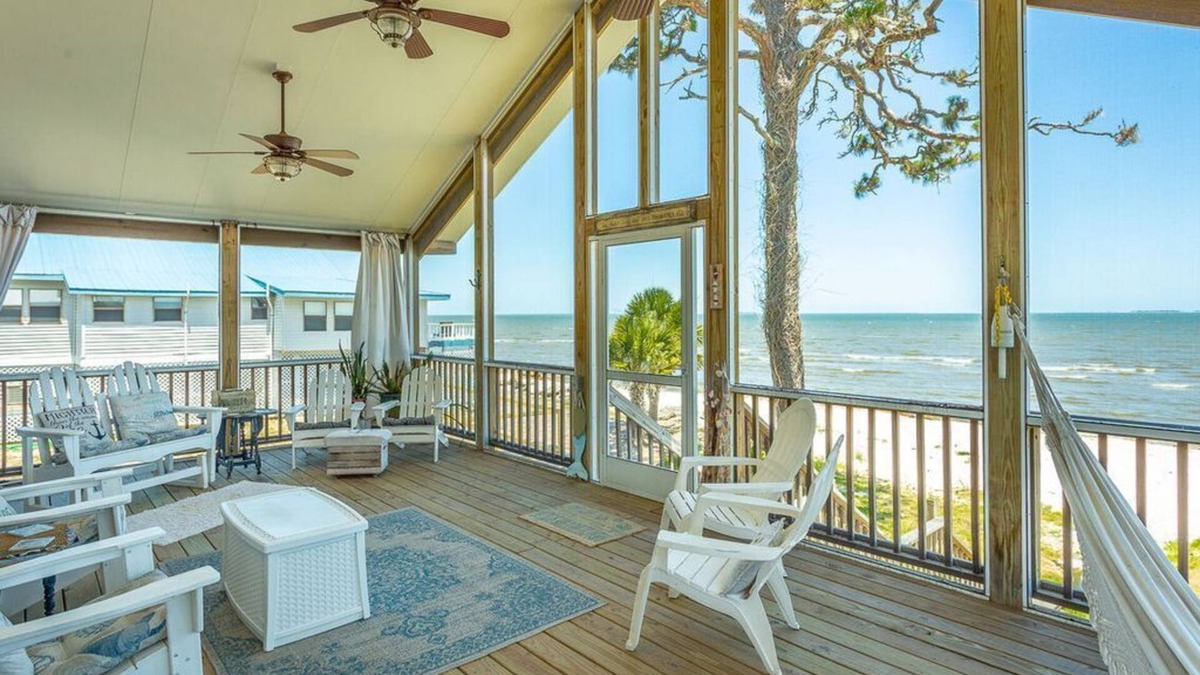 Carrabelle House | Tranquil Winds Beachfront House