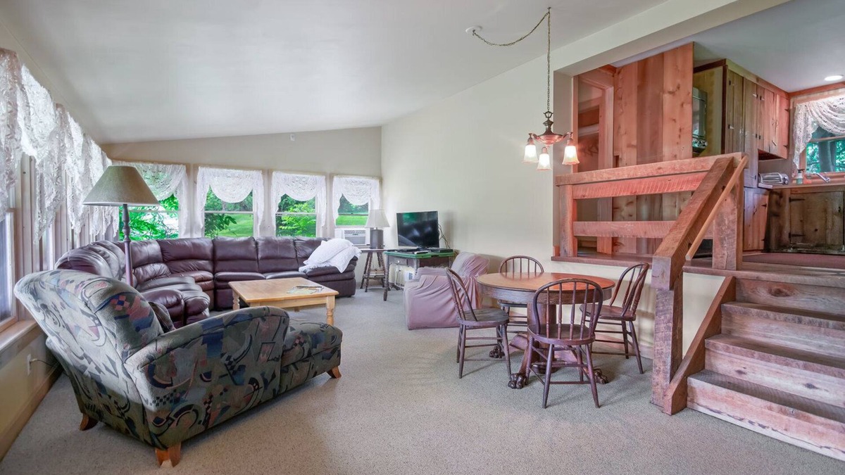 Layton Cabin | Tranquility in NW NJ