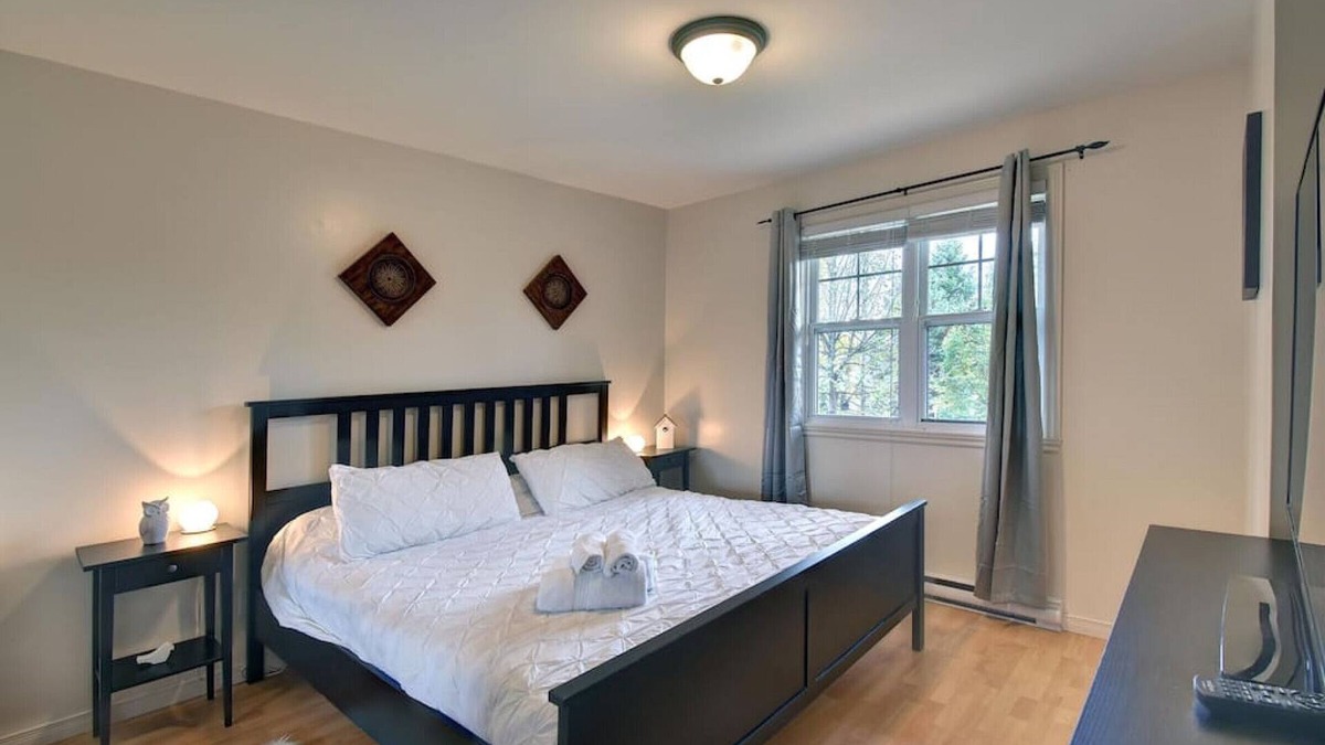 Mont-Tremblant Ski Chalet | Tranquility Lodge by Instant Suites | La Bete Golf