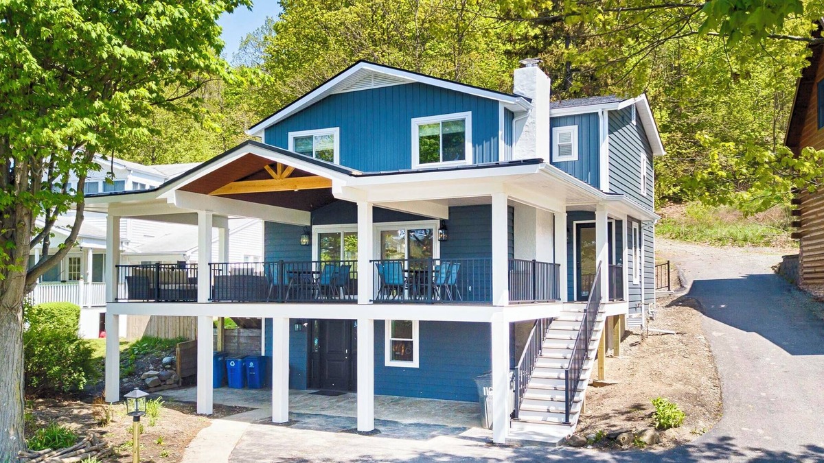 Hammondsport House | Tranquility on Keuka: Family Retreat with Private Lakefront