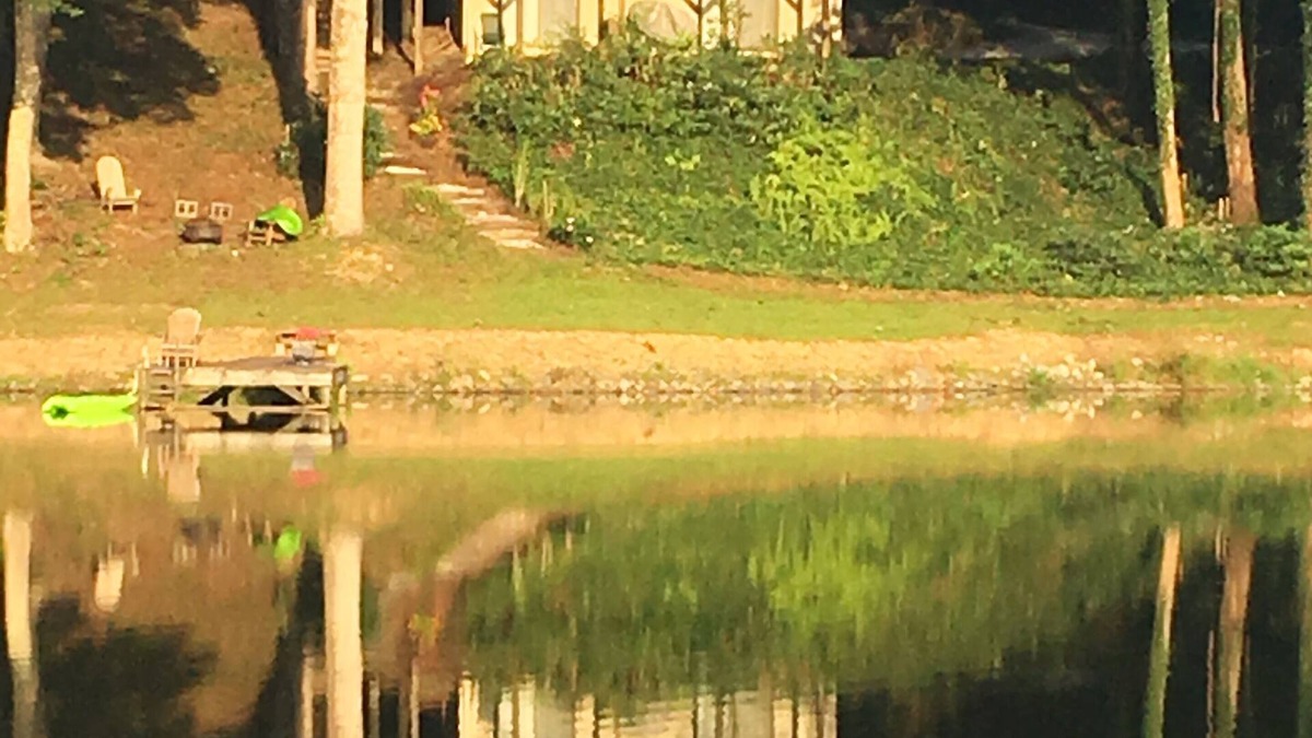 Hendersonville Ski Chalet | Tranquility on PRIVATE Willow Lake