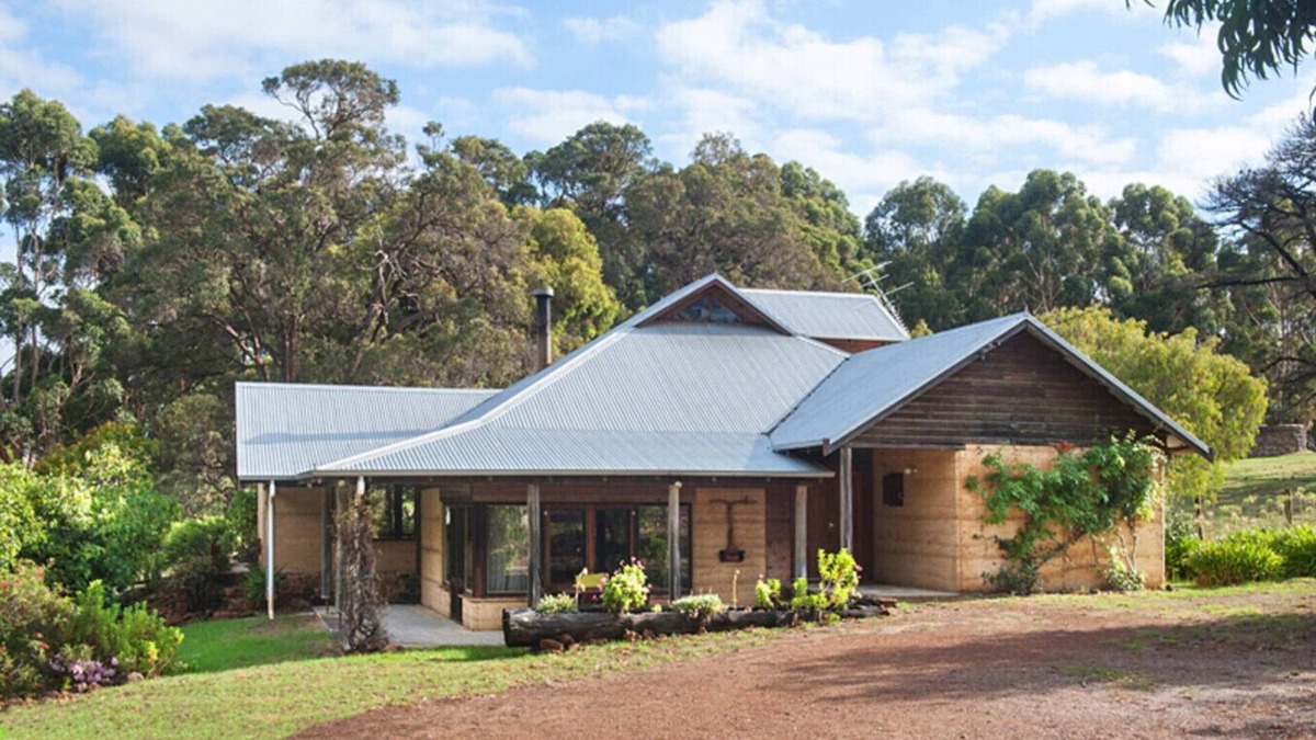 Cowaramup Apartment | Trastevere Farmhouse | Working Cattle Farm | Family Escape