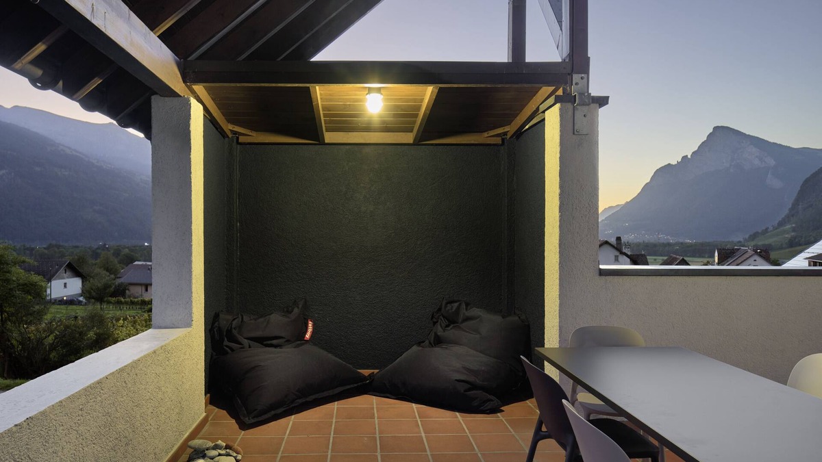 Flasch House | Traum-ferienhaus für bis zu 11 Personen im Schönsten Dorf der Schweiz