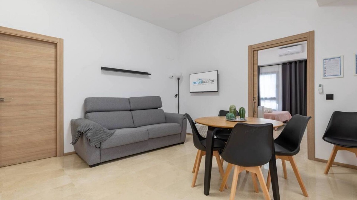 Poblats Maritims Apartment | Travel Habitat La Marina Real Loft 3