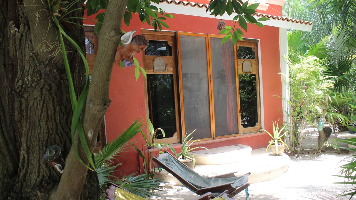 Mahahual House | Travel in' Guest House