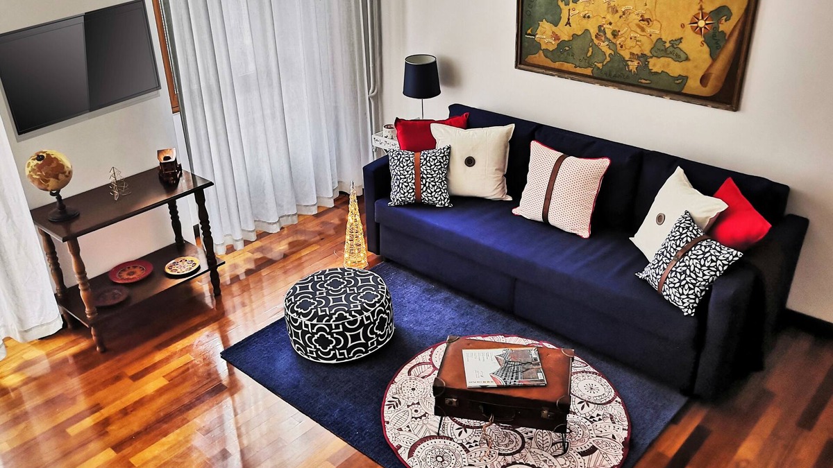 Trieste Old Town Apartment | Travel memories - retro fashion house
