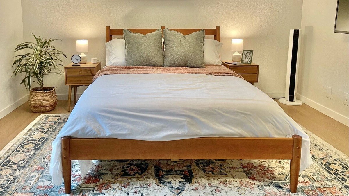 Roseville House | Traveling Professionals! Quiet Retreat with Private Pool Close to Hospitals...