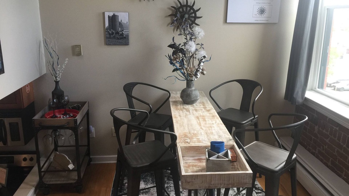 Ballpark Apartment | Traveling Professionals 30+ Day Rental Historic Walkable Loft Downtown Denver