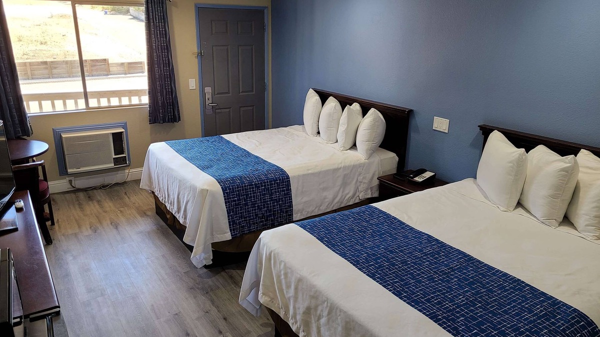 Clear Lake Hotel | Travelodge by Wyndham Clearlake