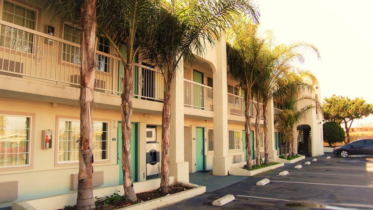 Los Banos Hotel | Travelodge by Wyndham Los Banos CA