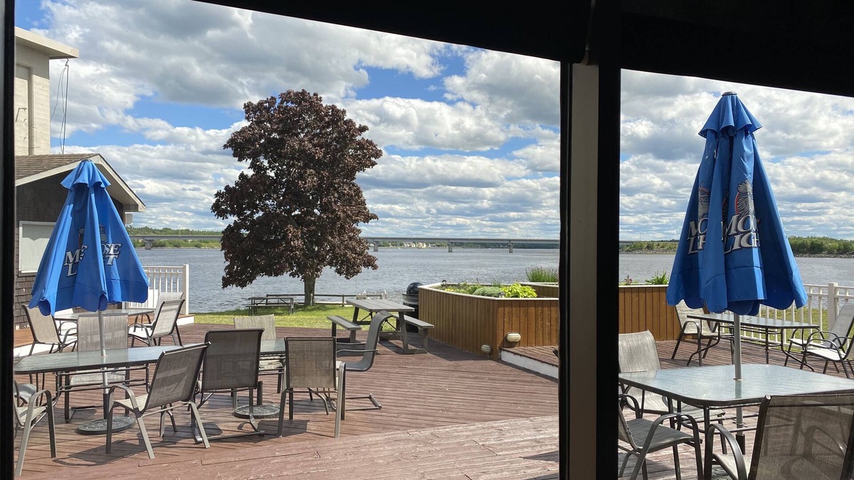 Miramichi Hotel | Travelodge by Wyndham Miramichi New Brunswick