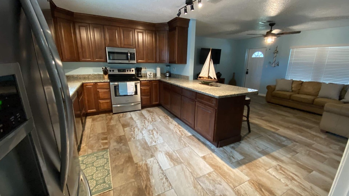 Vero Beach House | Treasure Coast Hidden Gem 2 miles from Beaches!