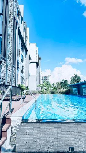 Nong Pa Khrang Apartment | Treasure Condo swimming Wifi cooking