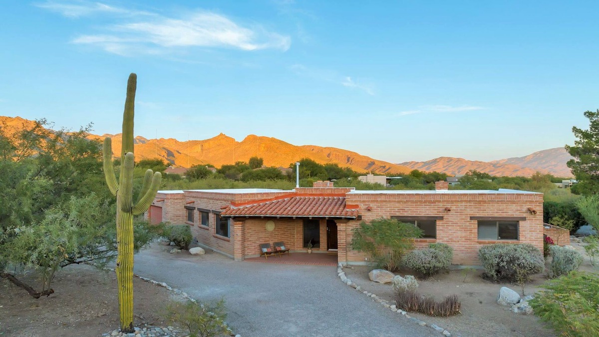 Tucson House | Treasure in the desert I Stylish Ventana property