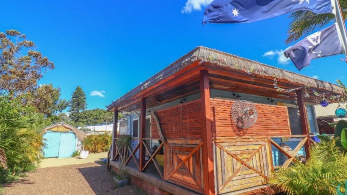 Swansea House | Treasure Island - Unique dog friendly escape