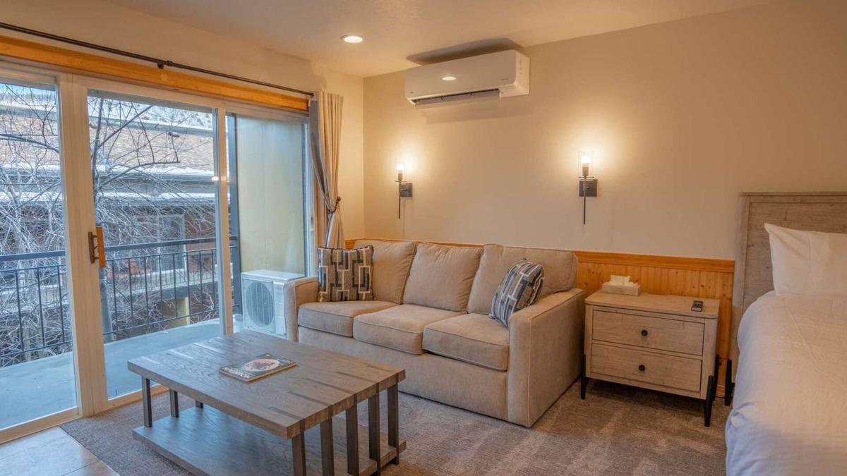 Downtown Park City Hotel | Treasure Mountain Inn - Junior Suite #39 - Cleaning fees included!
