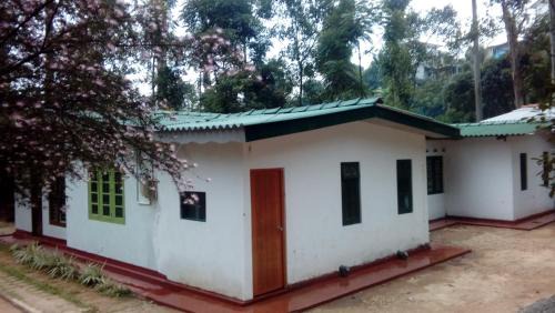 Diyathalawa House | Tree House Holiday Home