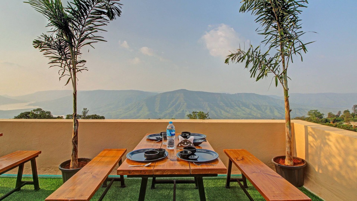 Wai Hotel | Treebo Dreamworld