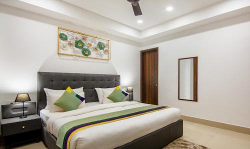 Noida Hotel | Treebo Fortune Home Expressway